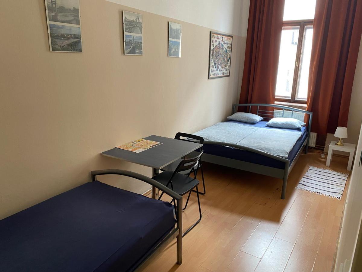 Hostel Emma Prag Eksteriør billede