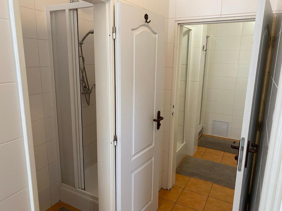 Hostel Emma Prag Eksteriør billede