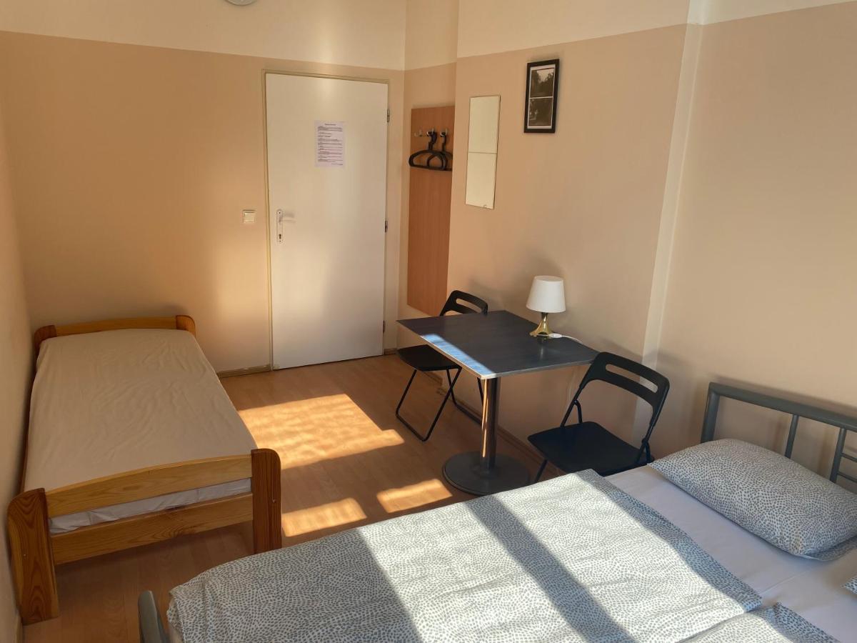 Hostel Emma Prag Eksteriør billede